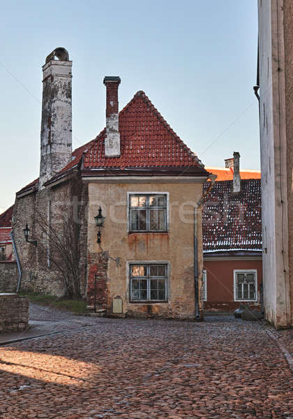 Oude huis oude Tallinn huis koepel kerk Stockfoto © backyardproductions