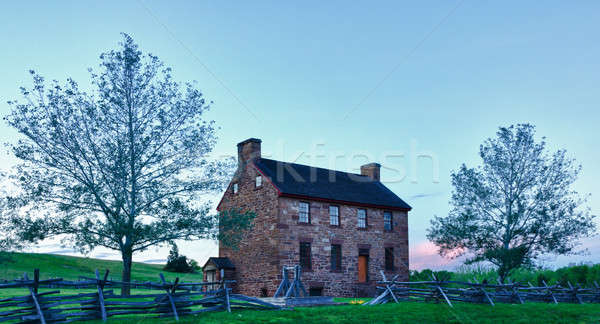 öreg kő ház harctér központ polgárháború Stock fotó © backyardproductions