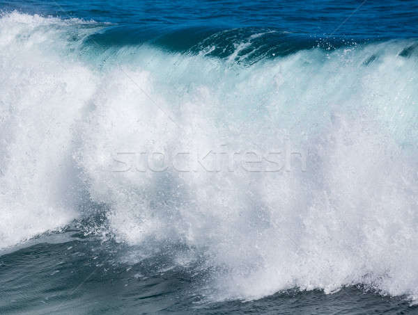 Stock fotó: Erőteljes · hullámok · törik · tengerpart · drámai · csattanás