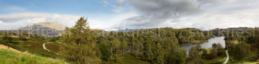 Kilátás angol Lake District panorámakép tájkép hegyek Stock fotó © backyardproductions