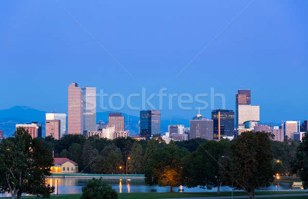 Linha do horizonte madrugada Colorado cidade parque Foto stock © backyardproductions