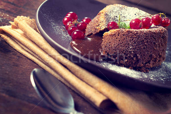 Láva desszert édes torta töltött olvadt Stock fotó © badmanproduction
