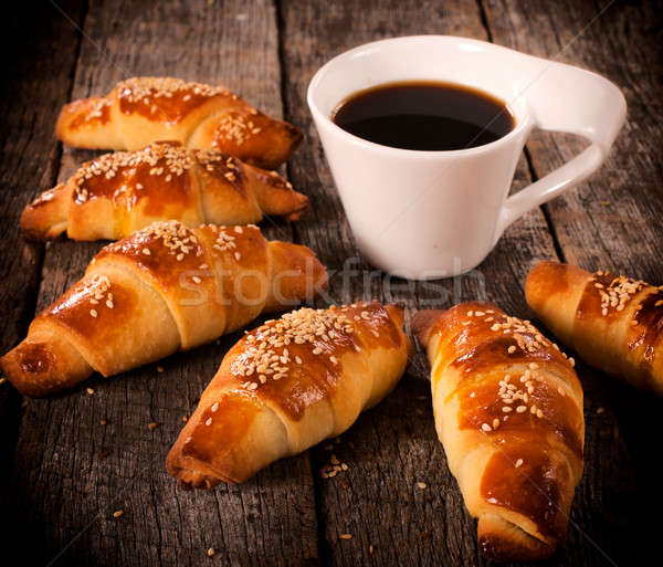 Stockfoto: Gevuld · croissants · eigengemaakt · klein · donkere · koffie