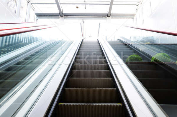 Hafen Treppe Business Gebäude Technologie Glas Stock foto © badmanproduction