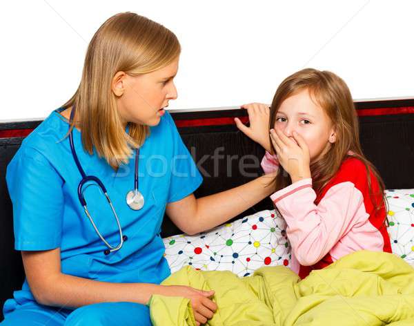 Küçük hasta öksürük doktor kız Stok fotoğraf © barabasa