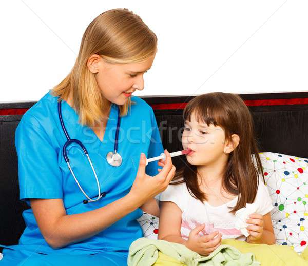 Täglich Behandlung Kinderarzt Sirup Dosis wenig Stock foto © barabasa