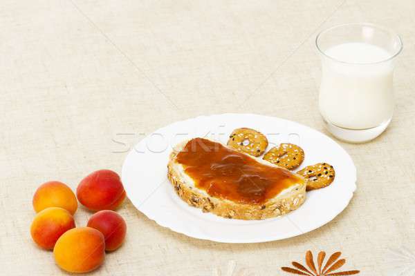 Táplálás reggeli egészséges étel gyümölcs tányér barack Stock fotó © barabasa