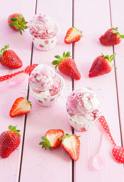 Foto stock: Helado · frescos · fresas · rosa · frutas