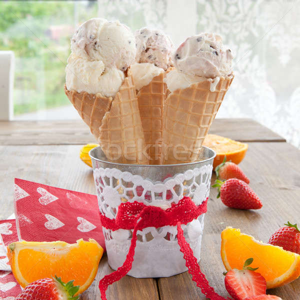 Crème glacée gaufre cône glace fraîches [[stock_photo]] © BarbaraNeveu