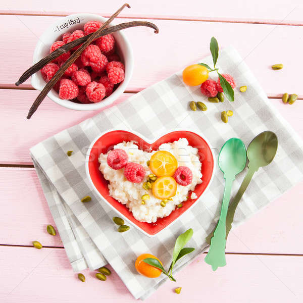 八寶粥 山莓 碗 新鮮 食品 心臟 商業照片 © BarbaraNeveu