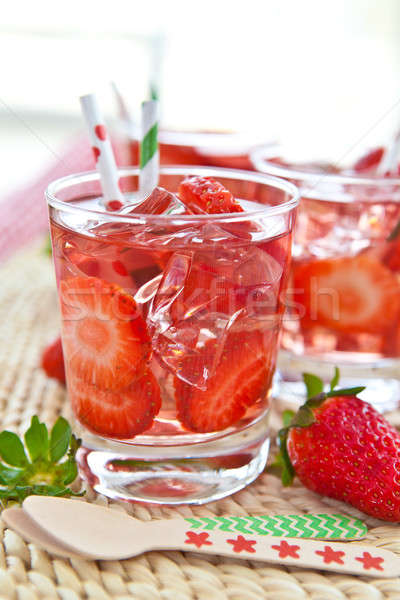 Eigengemaakt limonade vers aardbeien ijs suiker Stockfoto © BarbaraNeveu