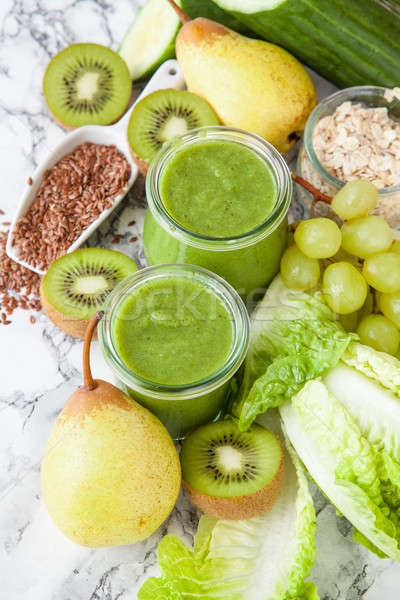 Smoothie verde kiwi fresco frutas legumes uvas Foto stock © BarbaraNeveu