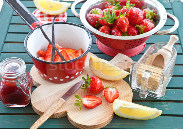 Kochen Marmelade frischen Erdbeeren Zitronen Jahrgang Stock foto © BarbaraNeveu
