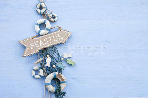 Albastru indicator decorativ plajă Imagine de stoc © BarbaraNeveu