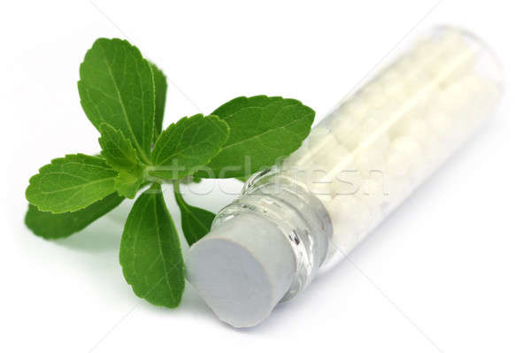Homeopathische natuur gezondheid fles plant Geel Stockfoto © bdspn