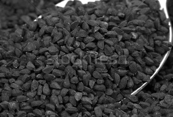 Negru chimion argint lingură metal alb Imagine de stoc © bdspn