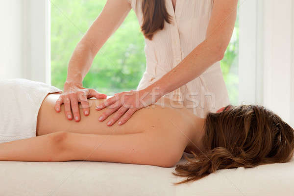 Foto d'archivio: Terapeuta · indietro · massaggio · immagine · femminile