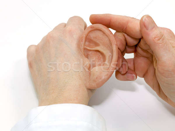 Kunstmatig silicone menselijke oor finale product Stockfoto © belahoche