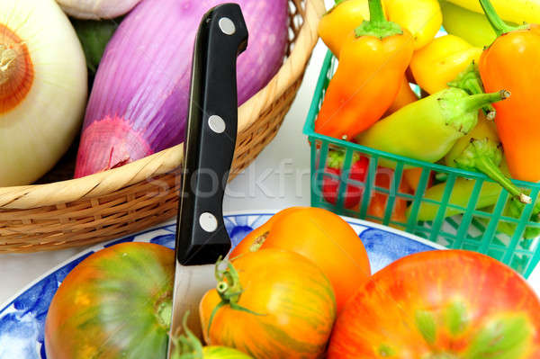 Tomates legumes vermelho branco cebolas quente Foto stock © bendicks