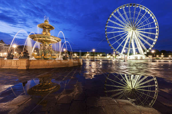 Fontaine des Fleuves and Ferris Wheel on Place de la Concorde in Stock photo © benkrut