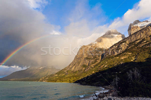 Los Cuernos, Lake Pehoe and rainbow Stock photo © benkrut