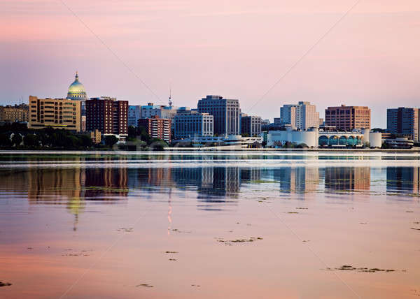 Downtown Madison seen acrross Lake Monona Stock photo © benkrut
