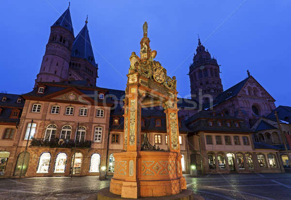 Mainzer Dom St.Martin and Market Well  Stock photo © benkrut