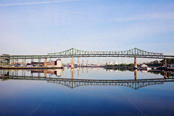 Puente místico río Boston Massachusetts Foto stock © benkrut
