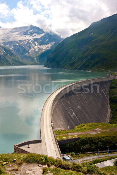 Staumauer des Kraftwerks Kaprun Stock photo © Bertl123