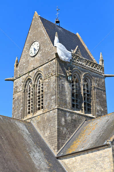 Normandie Frankreich hängen Kirche Krieg Drop Stock foto © Bertl123