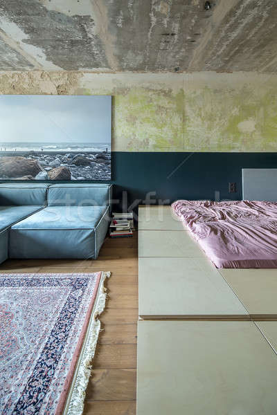 Dormitorio estilo paredes alfombra Foto stock © bezikus