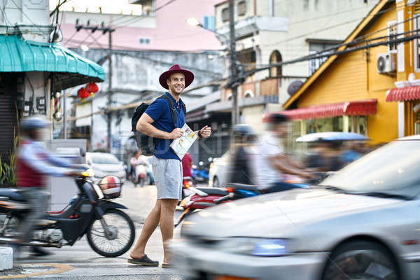 旅客 亞洲的 城市街道 拍攝 商業照片 © bezikus