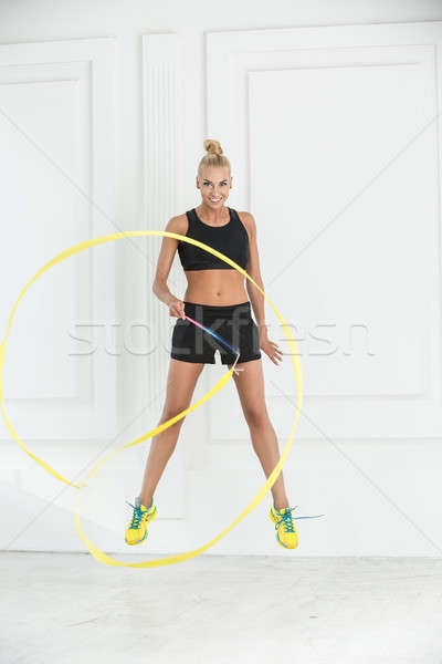 Rhythmischen Turnerin Ausübung Studio schönen Sportbekleidung Stock foto © bezikus