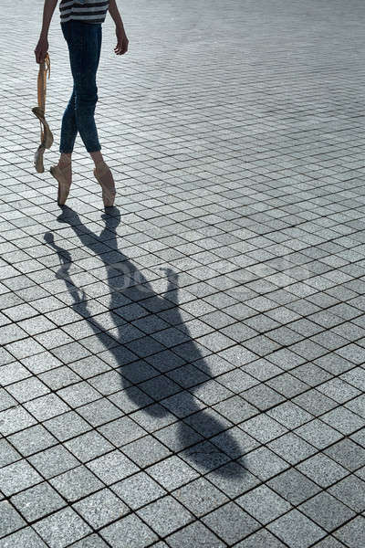 Ombra bella ballerino ballerina punta di piedi Foto d'archivio © bezikus