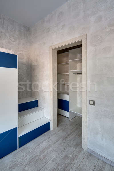 Closet quarto entrada armário crianças estilo moderno Foto stock © bezikus