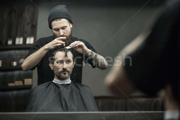 Frizura óvatos fodrász nagy szakáll tetoválás Stock fotó © bezikus