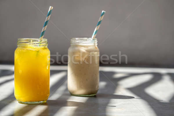 [[stock_photo]]: Coloré · cocktails · table · deux · fruits · tranches