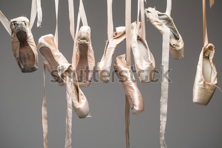 Hängen Schuhe sieben beige Ballettschuhe grau Stock foto © bezikus
