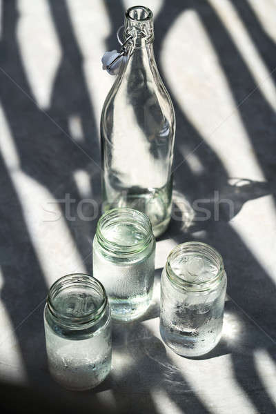 商業照片: 瓶 · 玻璃 · 白 · 插頭 · 三 · 灰色