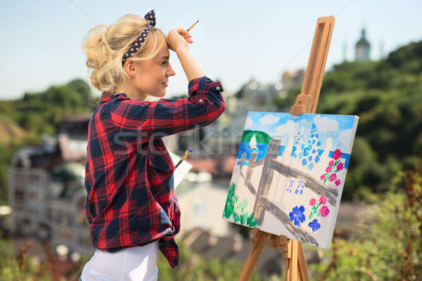 Gyönyörű szőke nő művész színes kép játékos Stock fotó © bezikus