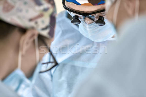 Médicos sala de operaciones equipo cirugía operación habitación Foto stock © bezikus