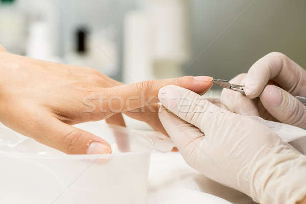 Manikűr folyamat szépségszalon kezek mester steril Stock fotó © bezikus