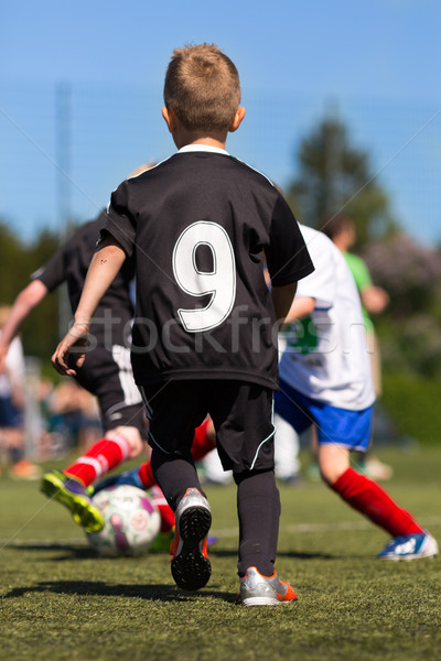 Stock foto: Kinder · spielen · Fußball · Freien · Gras · Fußball