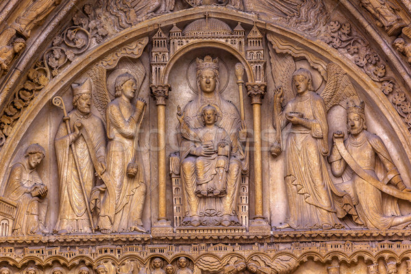 處女 嬰兒 耶穌 巴黎聖母院大教堂 門 商業照片 © billperry
