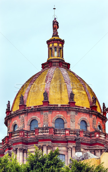 Rosso giallo cupola Messico costruzione chiesa Foto d'archivio © billperry