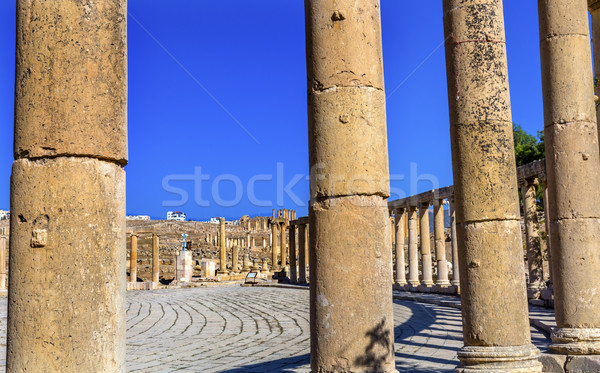 Ovale ionique colonnes anciens romaine ville Photo stock © billperry