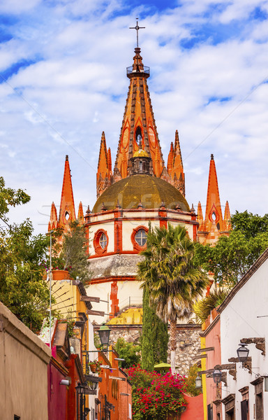 [[stock_photo]]: Rue · église · dôme · Mexique · bâtiment · architecture