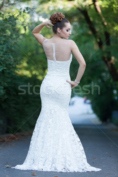 Esküvői ruha póz fiatal nő visel fehér nő Stock fotó © blanaru