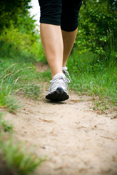 [[stock_photo]]: Marche · croix · pays · sentier · femme · fille