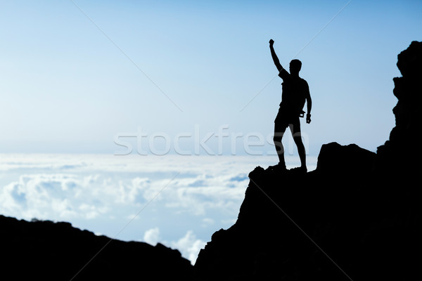 Foto stock: Senderismo · éxito · silueta · hombre · camino · corredor